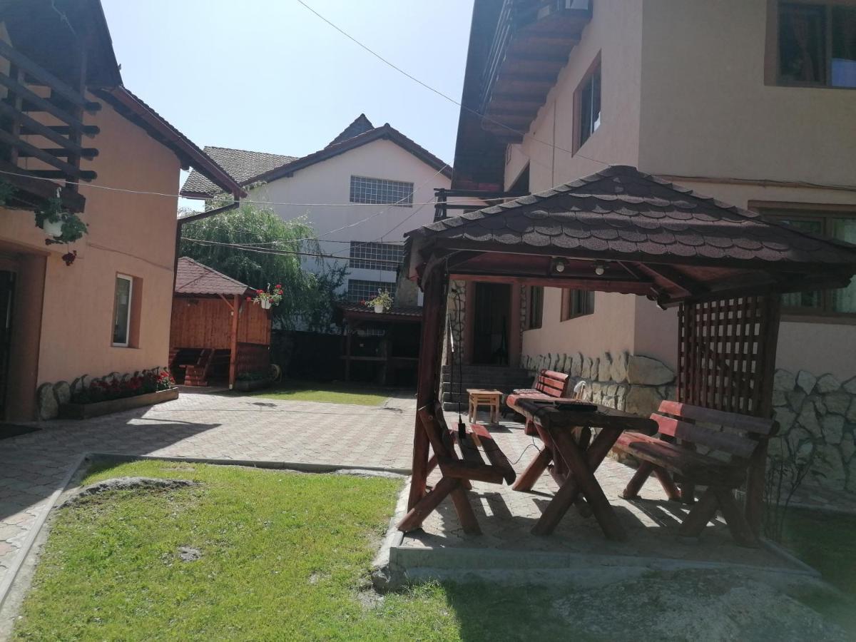 Pensiunea Dealul Frumos Bran  Esterno foto